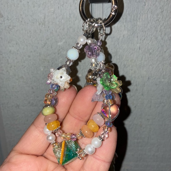 Colorful Beaded Keychain - Picture 2 of 3